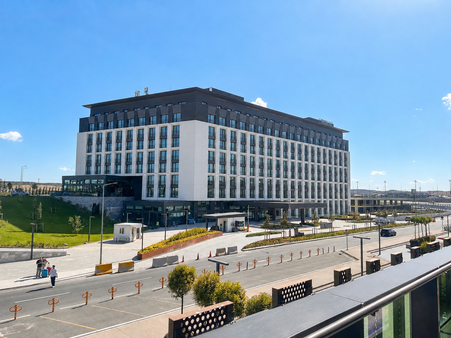İstanbul İGA Havalimanı’nda Hilton Oteli Açıldı