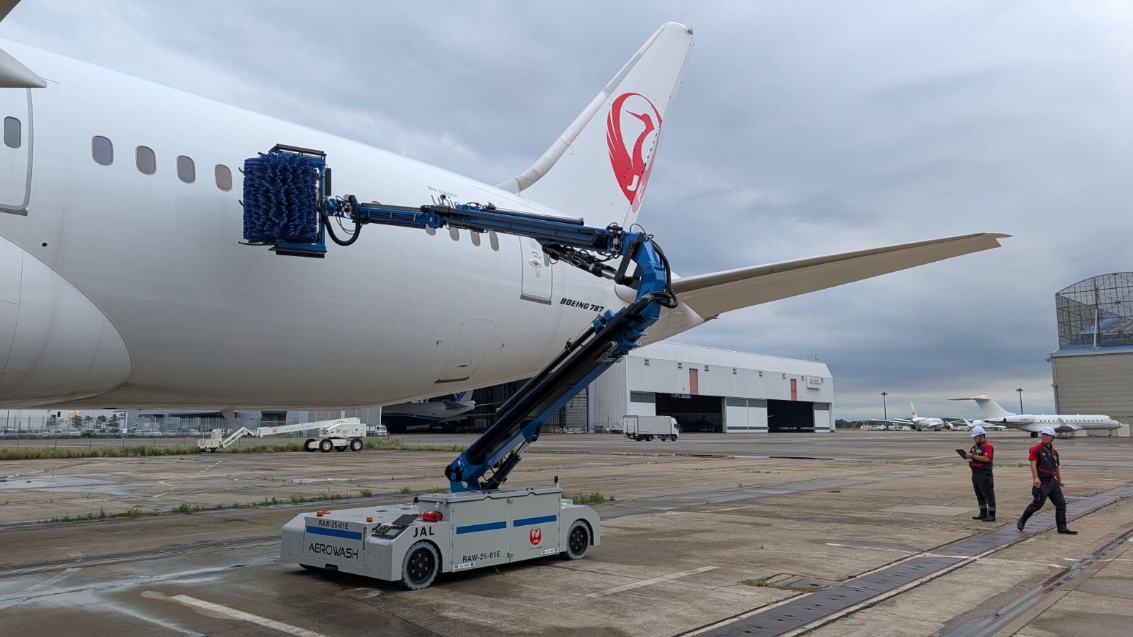 Tokyo Narita’da, Uçak Robotu Kullanılacak