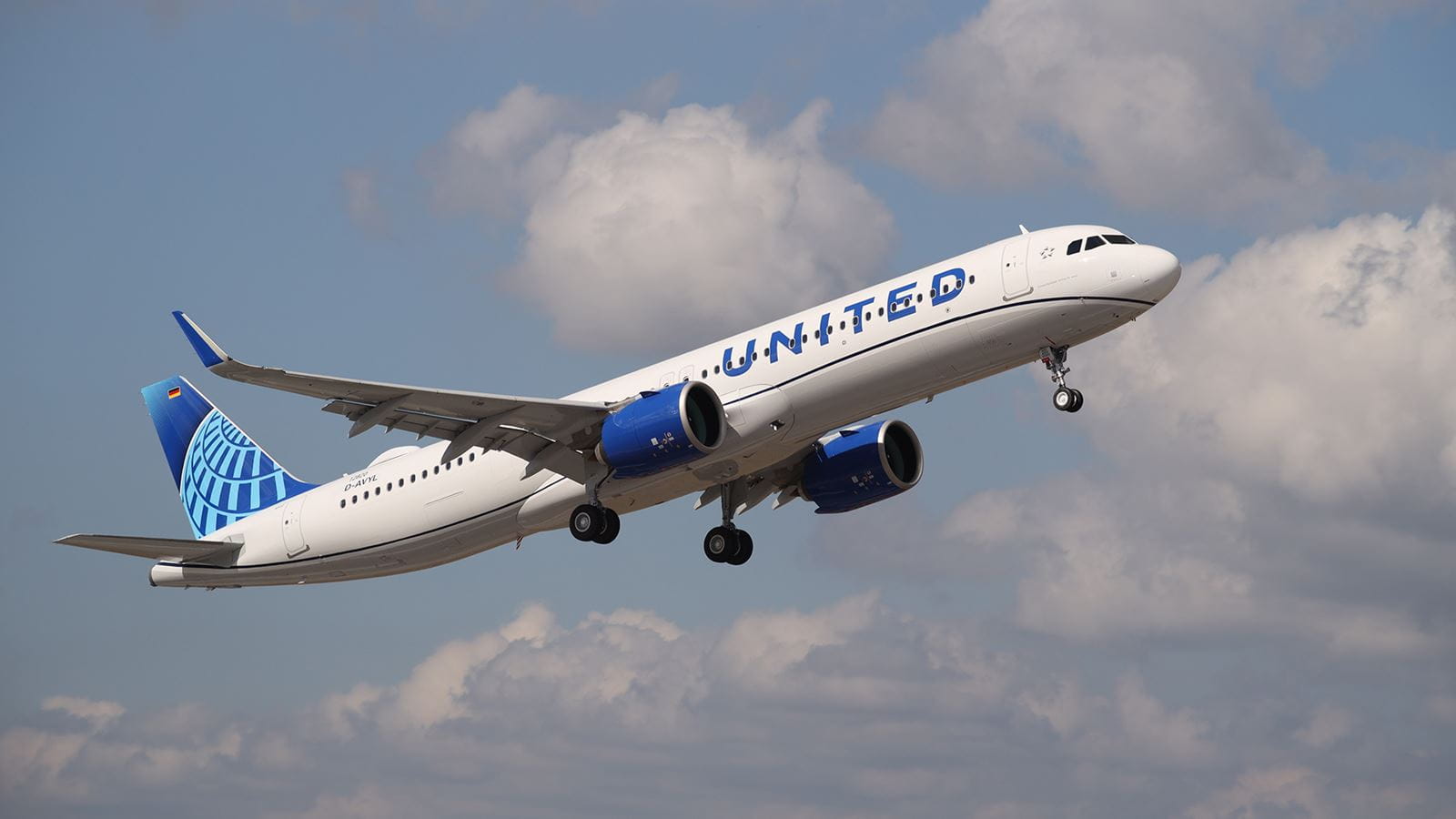 İlk “GTF Advantage” Motorlu Uçak United’a Teslim Edildi